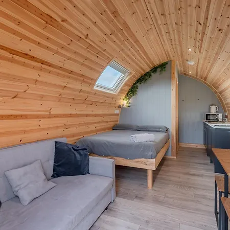 Wyke - Pod 1 * Guisborough